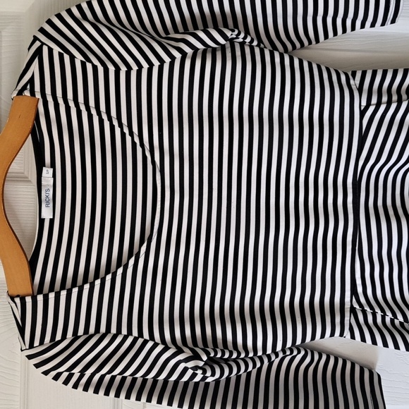 Ricki’s Black White Striped Stretchy Fit & Flare Skater Dress with Pockets Comfy - Picture 2 of 12